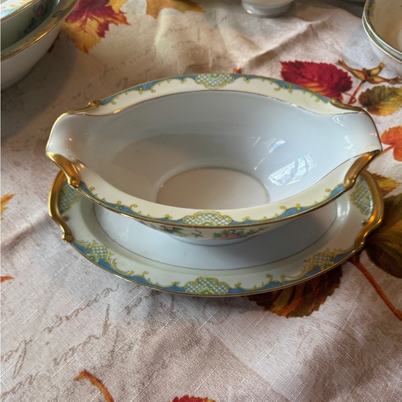 Noritake Gravy Bowl - Picture 3 of 3